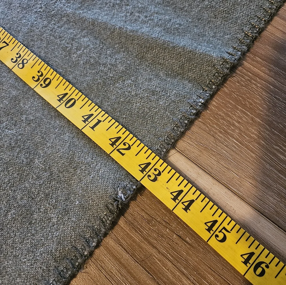 Woolrich Throw - Picture 5 of 8